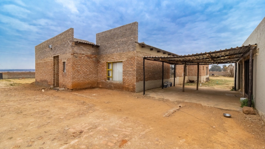5 Bedroom Property for Sale in Ironsyde A H Gauteng