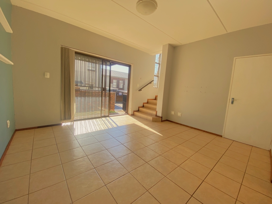 2 Bedroom Property for Sale in Sugar Bush Estate Gauteng