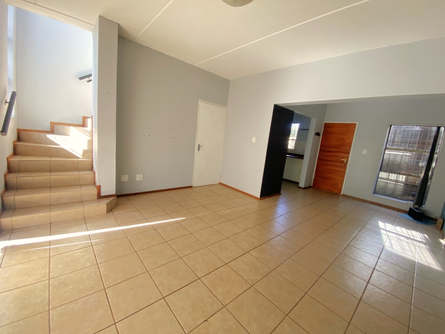 2 Bedroom Property for Sale in Sugar Bush Estate Gauteng