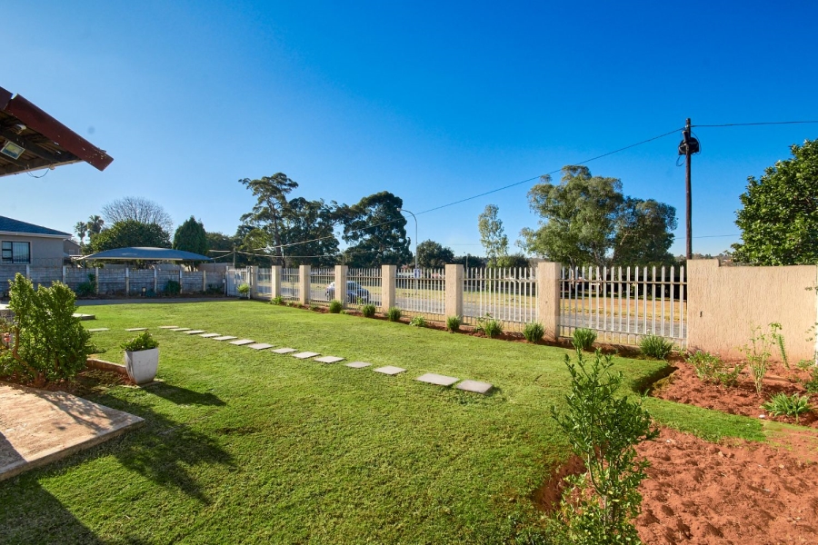 3 Bedroom Property for Sale in Creswell Park Gauteng