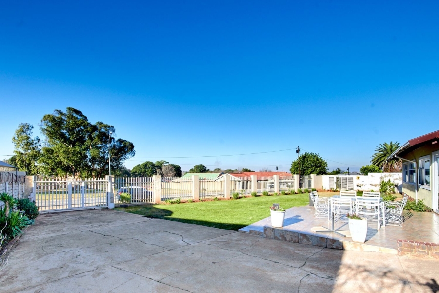 3 Bedroom Property for Sale in Creswell Park Gauteng
