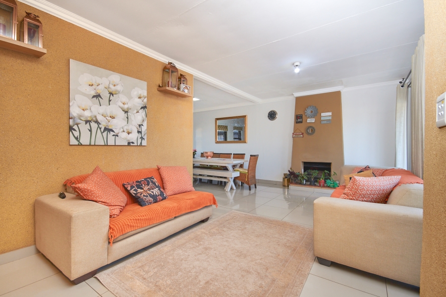 3 Bedroom Property for Sale in Creswell Park Gauteng