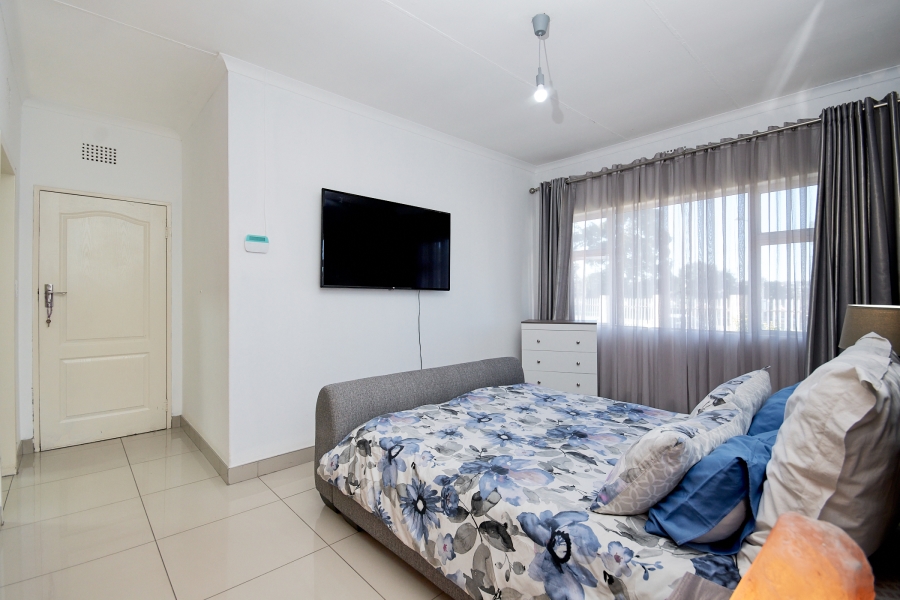 3 Bedroom Property for Sale in Creswell Park Gauteng