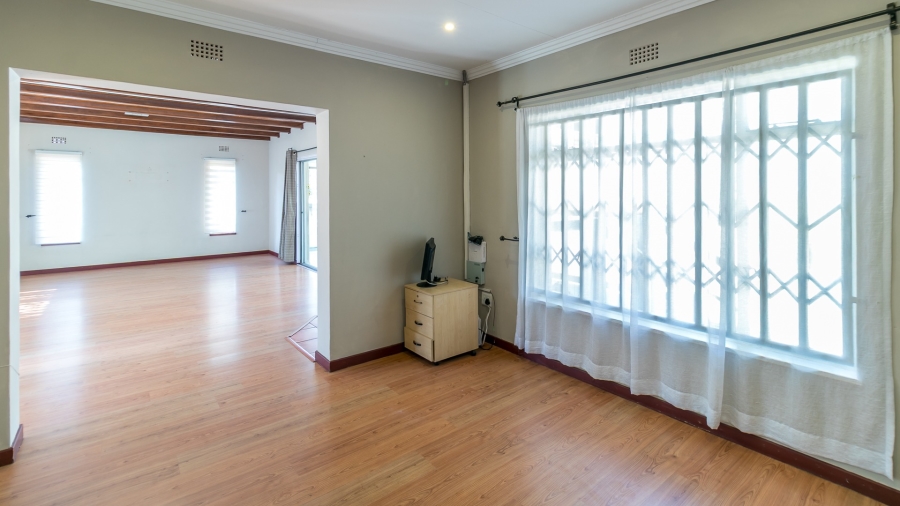 To Let 3 Bedroom Property for Rent in Vorna Valley Gauteng