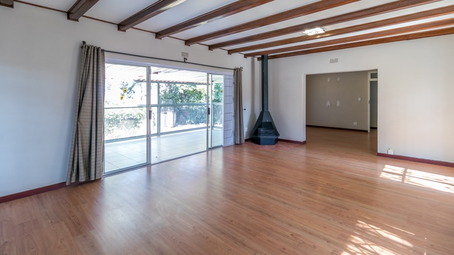 To Let 3 Bedroom Property for Rent in Vorna Valley Gauteng