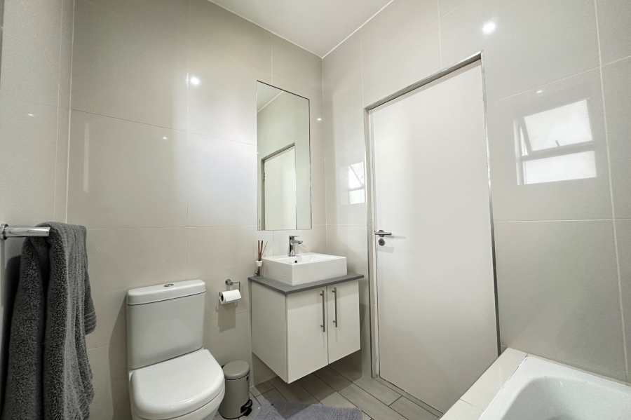 2 Bedroom Property for Sale in Edenburg Gauteng