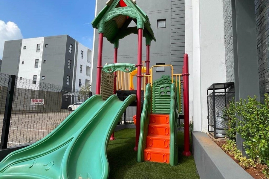To Let 1 Bedroom Property for Rent in Erand Gardens Gauteng