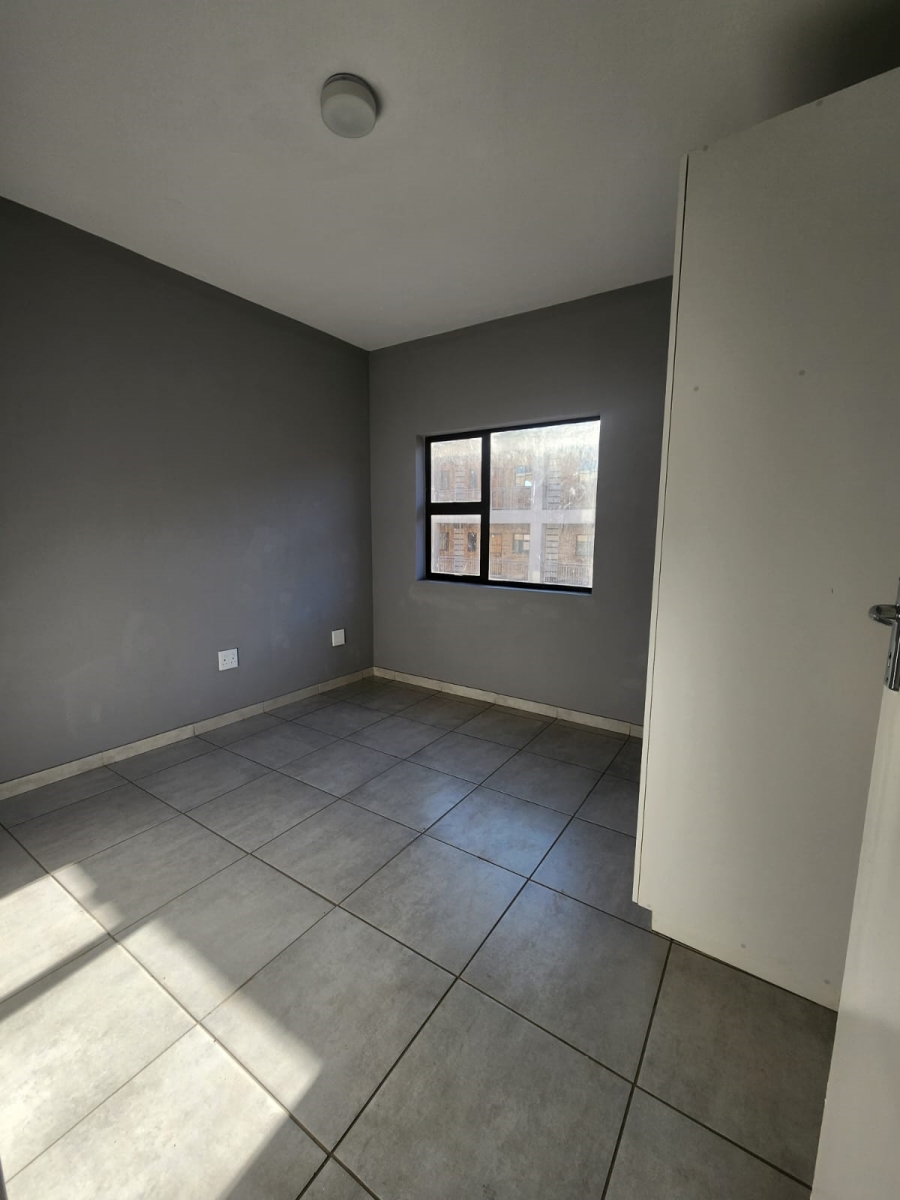 To Let 1 Bedroom Property for Rent in Norkem Park Gauteng