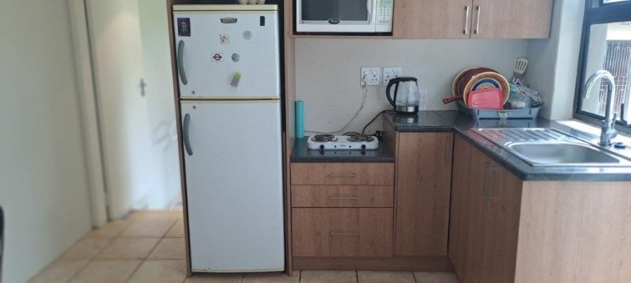To Let 1 Bedroom Property for Rent in Glenhazel Gauteng