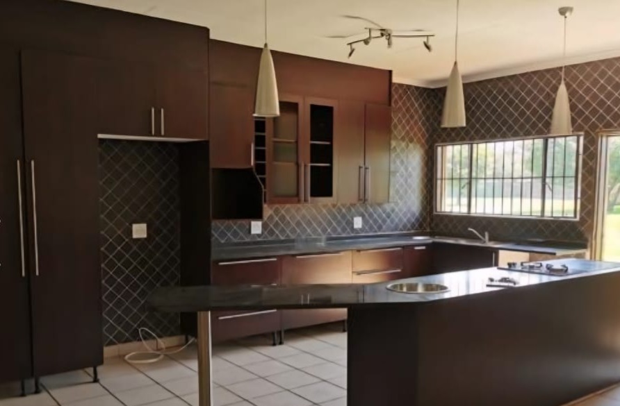 To Let 3 Bedroom Property for Rent in Rand Collieries Gauteng