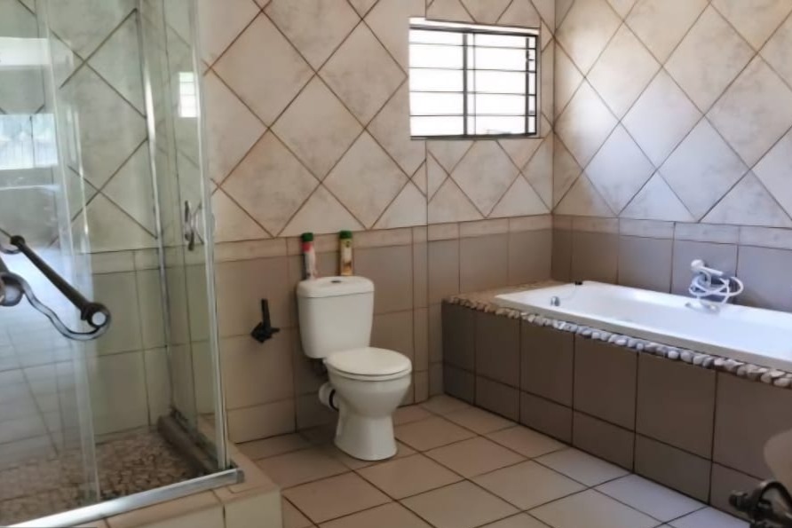 To Let 3 Bedroom Property for Rent in Rand Collieries Gauteng