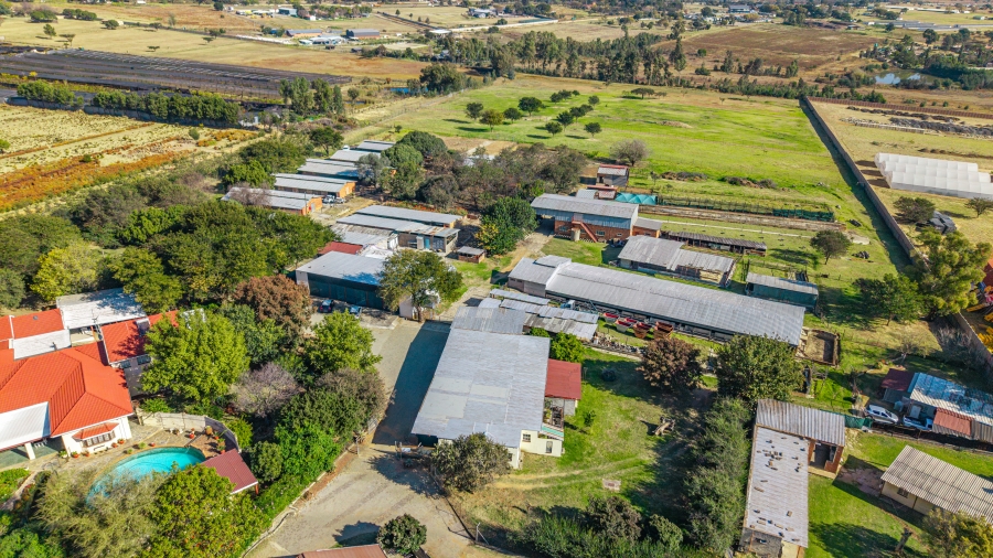 17 Bedroom Property for Sale in Knoppieslaagte Gauteng
