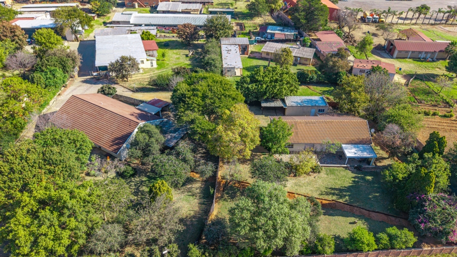 17 Bedroom Property for Sale in Knoppieslaagte Gauteng