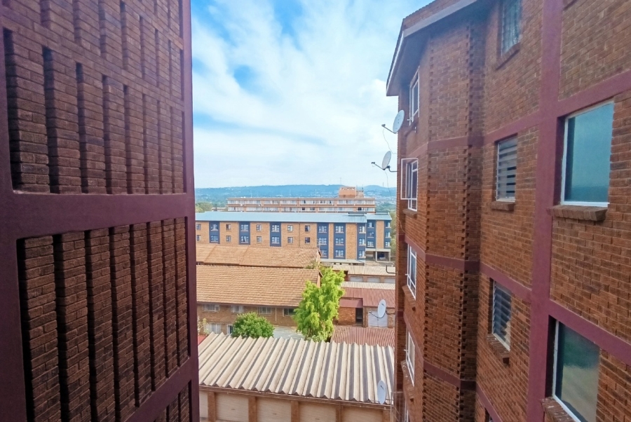 To Let 2 Bedroom Property for Rent in Wonderboom South Gauteng