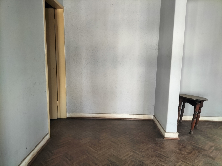 4 Bedroom Property for Sale in Florida Lake Gauteng