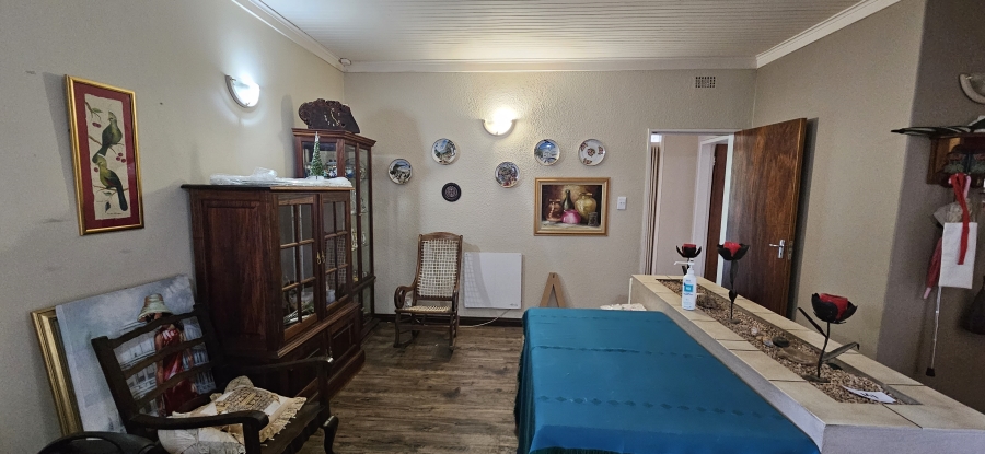 4 Bedroom Property for Sale in South Crest Gauteng
