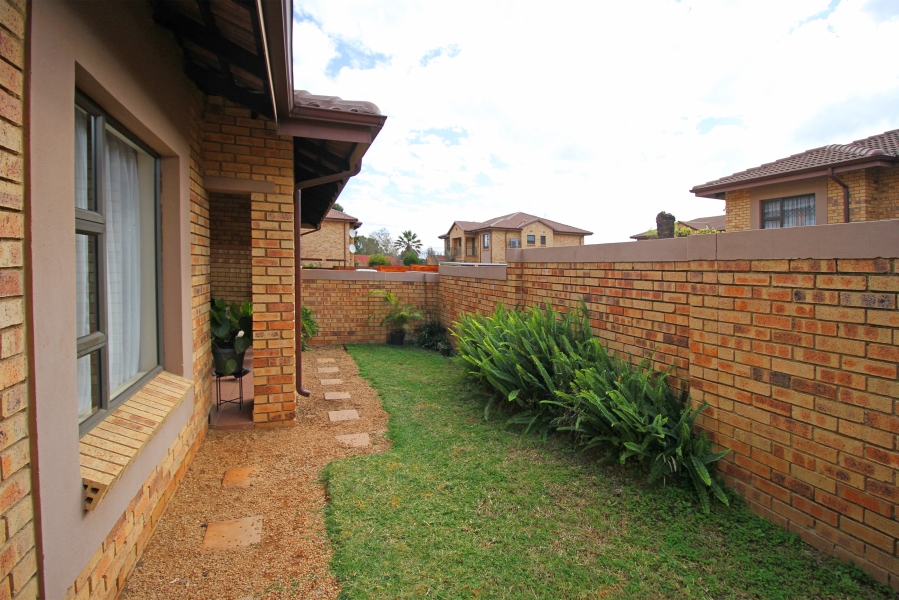 2 Bedroom Property for Sale in Ferndale Gauteng