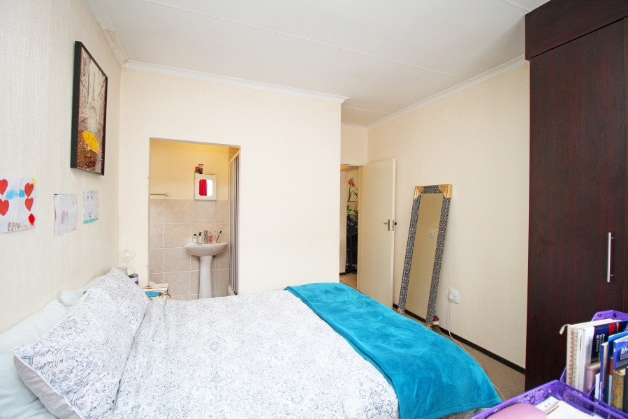 2 Bedroom Property for Sale in Ferndale Gauteng