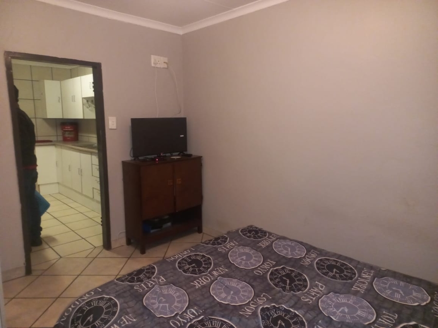 To Let 1 Bedroom Property for Rent in Rand Collieries Gauteng