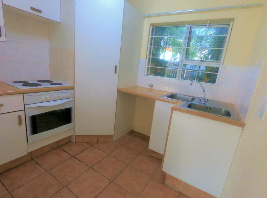 To Let 2 Bedroom Property for Rent in Ferndale Gauteng