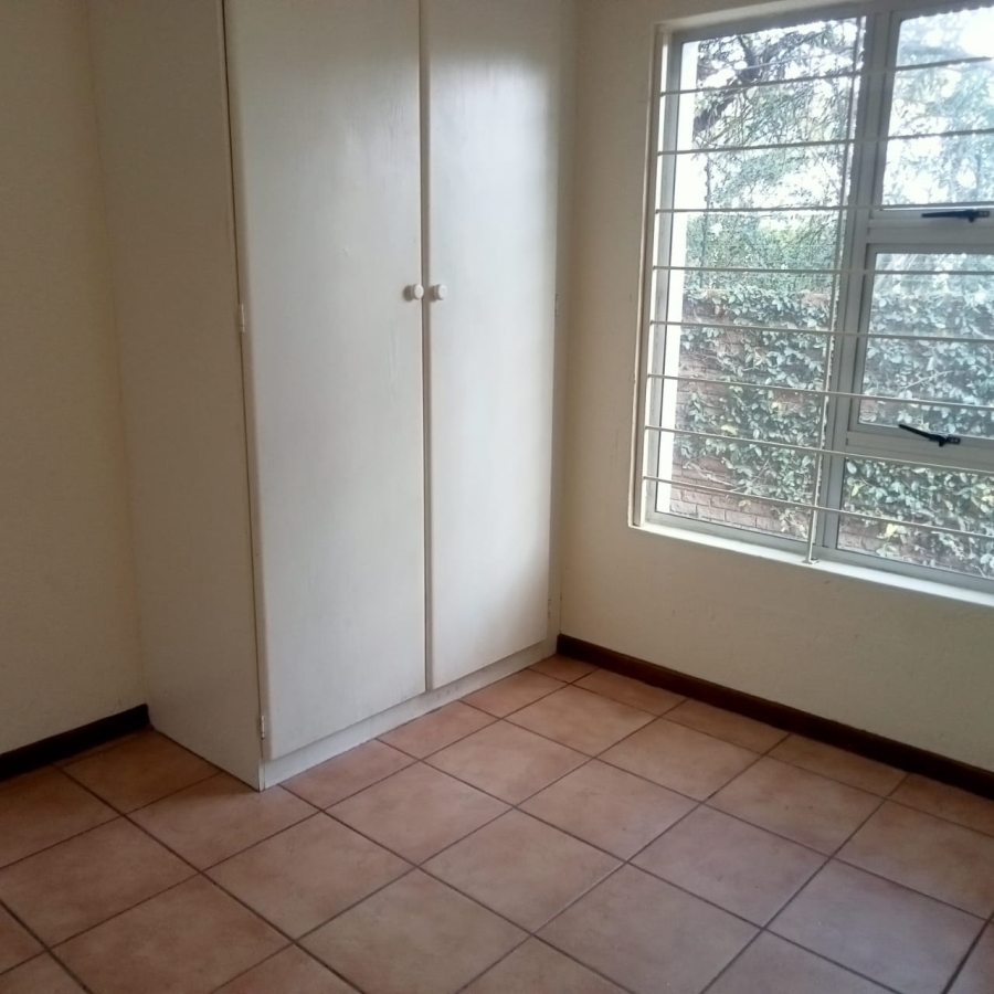 To Let 2 Bedroom Property for Rent in Ferndale Gauteng