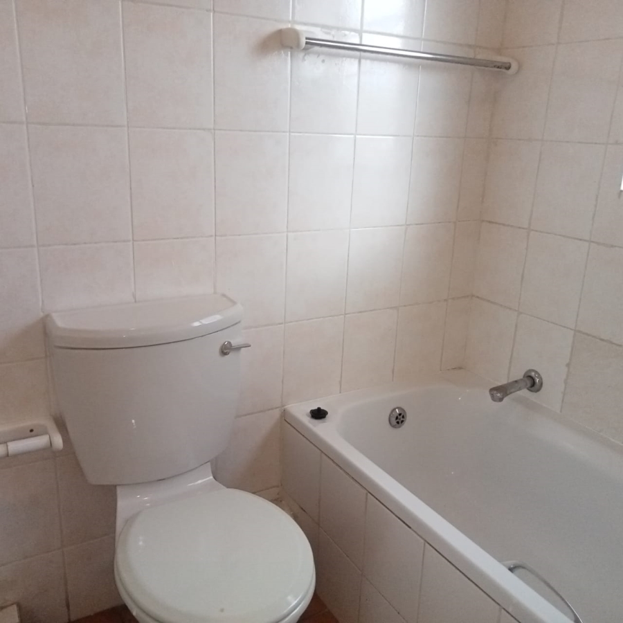 To Let 2 Bedroom Property for Rent in Ferndale Gauteng