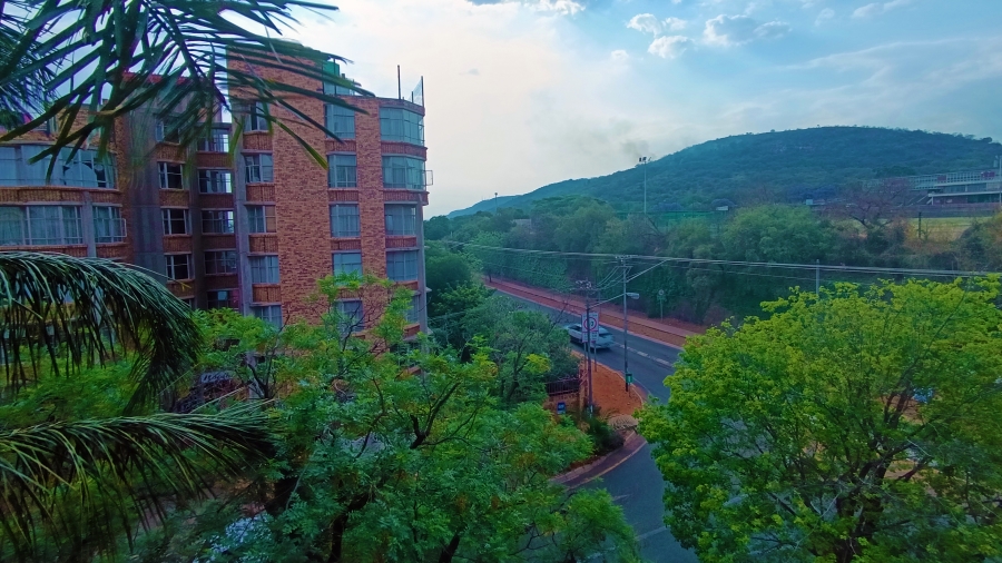 2 Bedroom Property for Sale in Wonderboom South Gauteng