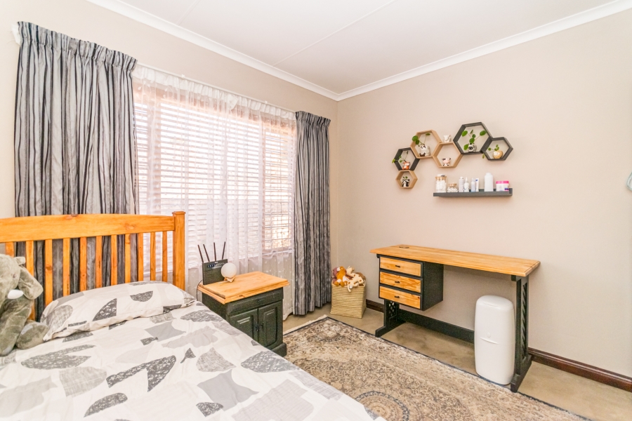 3 Bedroom Property for Sale in Lyttelton Manor Gauteng