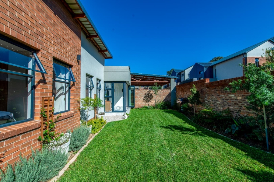 2 Bedroom Property for Sale in Carlswald Gauteng