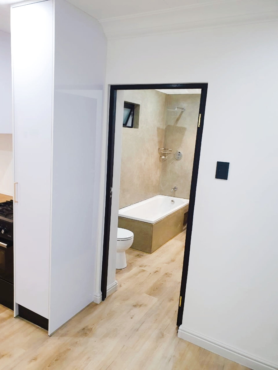 To Let 1 Bedroom Property for Rent in The Reeds Gauteng