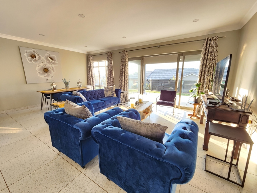 3 Bedroom Property for Sale in Waterkloof Marina Retirement Estate Gauteng
