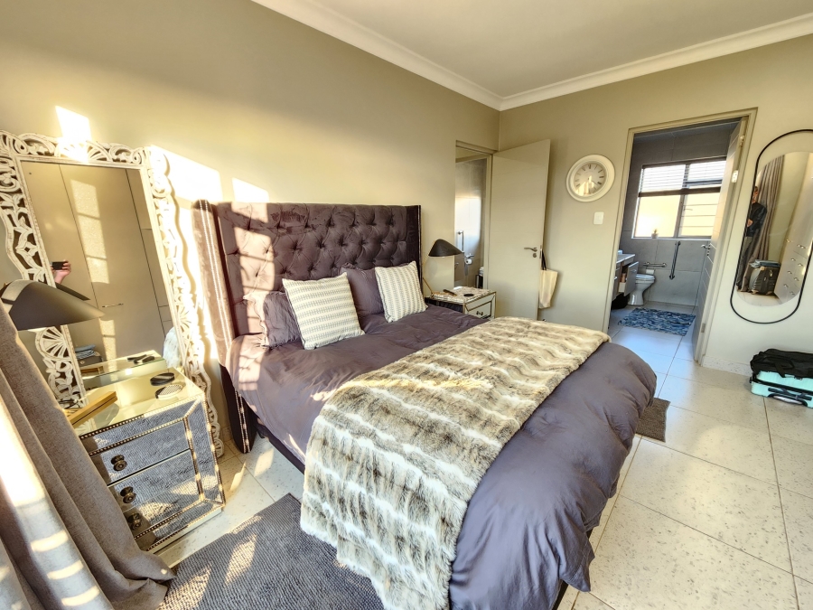 3 Bedroom Property for Sale in Waterkloof Marina Retirement Estate Gauteng