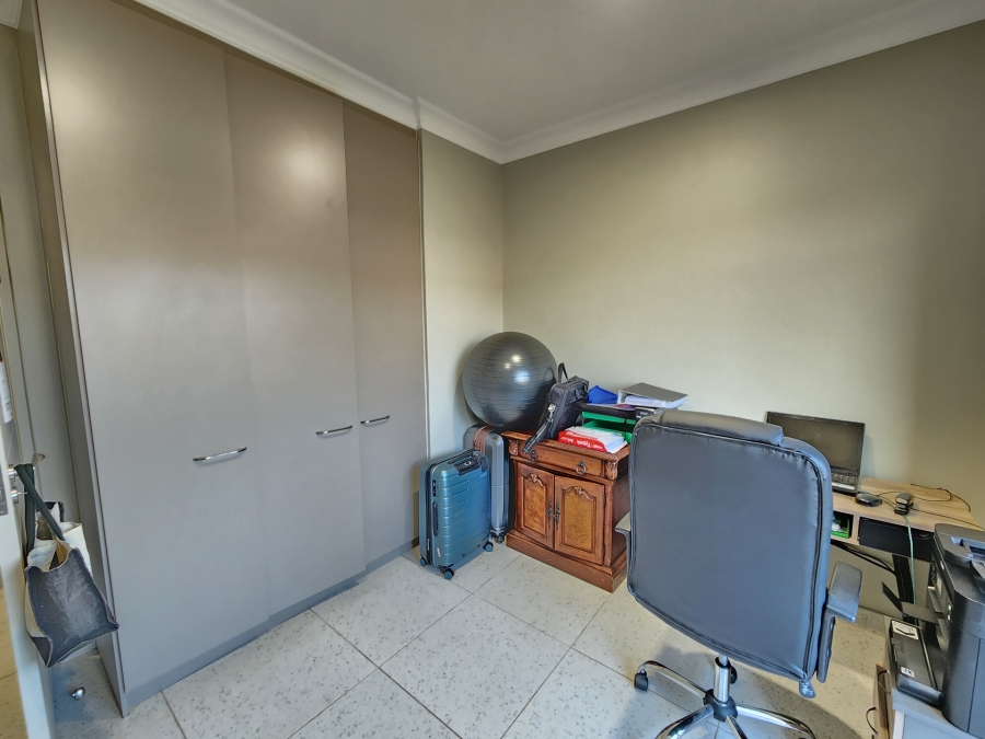3 Bedroom Property for Sale in Waterkloof Marina Retirement Estate Gauteng