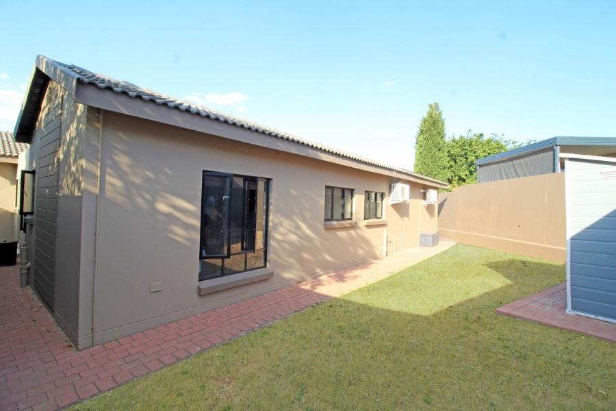 3 Bedroom Property for Sale in Barbeque Downs Gauteng