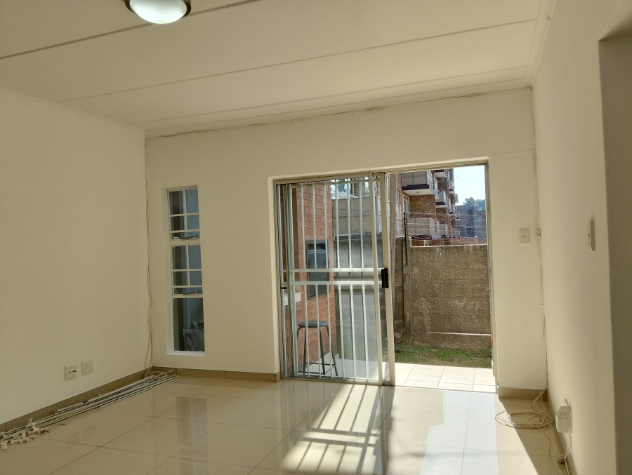 To Let 2 Bedroom Property for Rent in Ferndale Gauteng