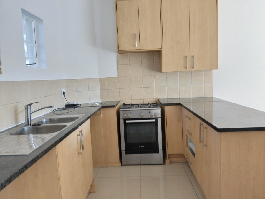 To Let 2 Bedroom Property for Rent in Ferndale Gauteng
