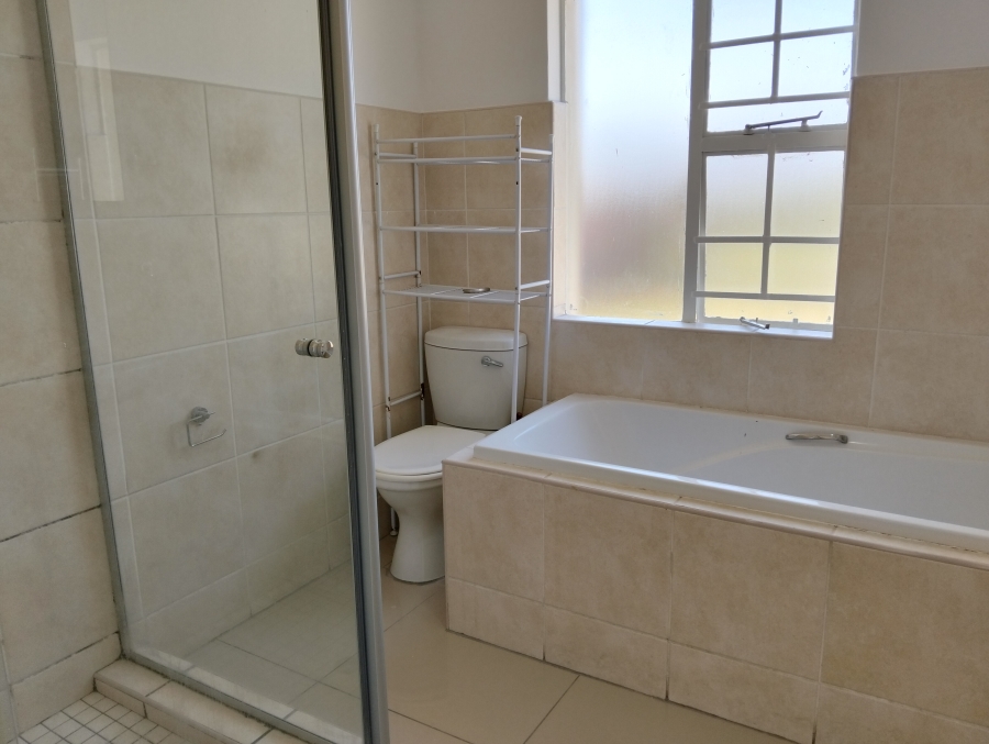 To Let 2 Bedroom Property for Rent in Ferndale Gauteng