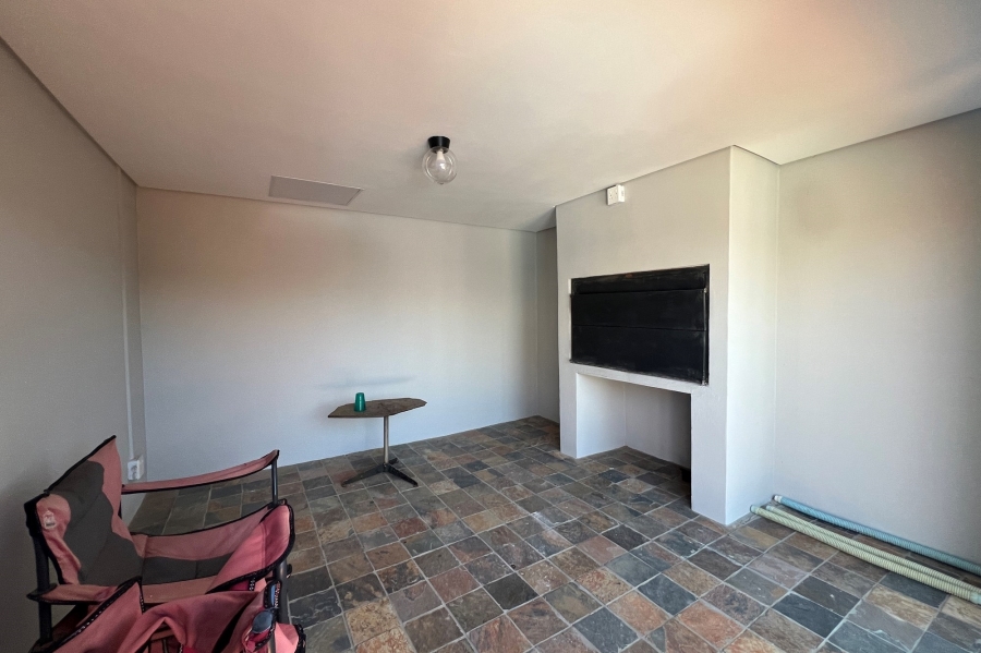 5 Bedroom Property for Sale in Doringkloof Gauteng