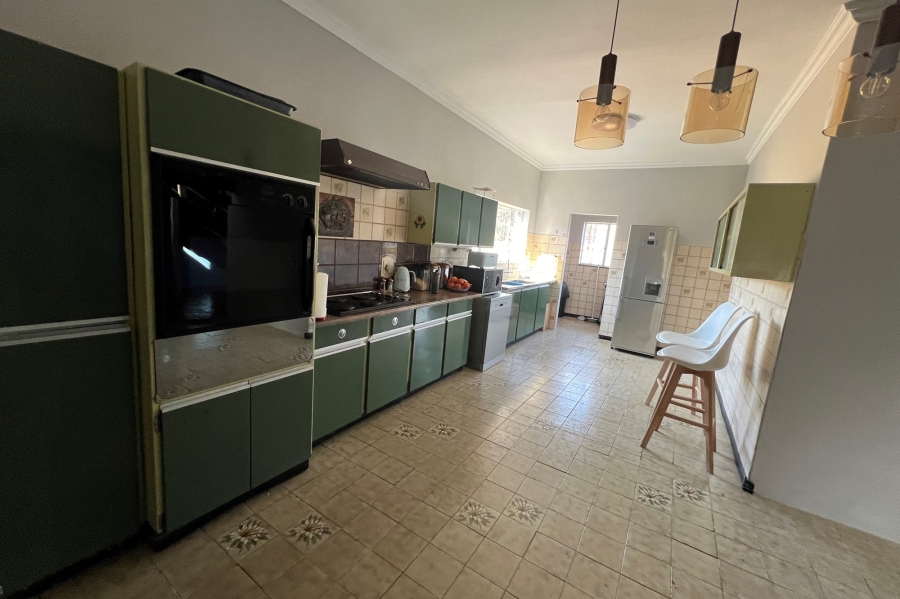 5 Bedroom Property for Sale in Doringkloof Gauteng