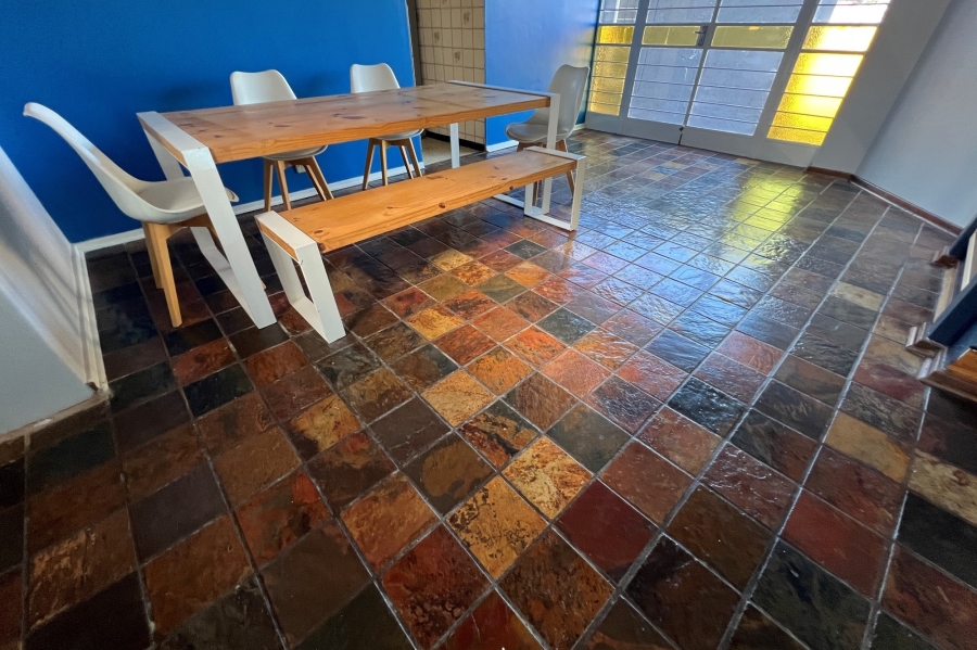 5 Bedroom Property for Sale in Doringkloof Gauteng