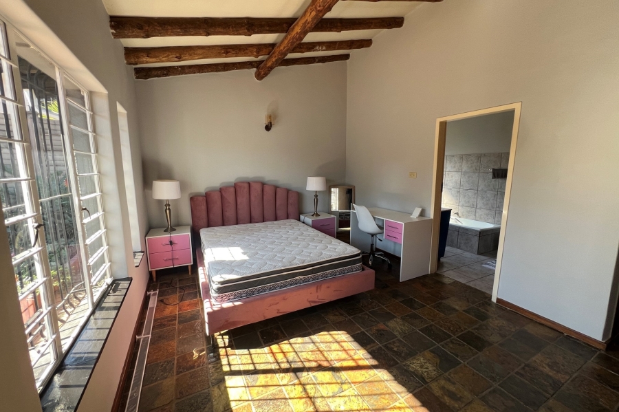 5 Bedroom Property for Sale in Doringkloof Gauteng
