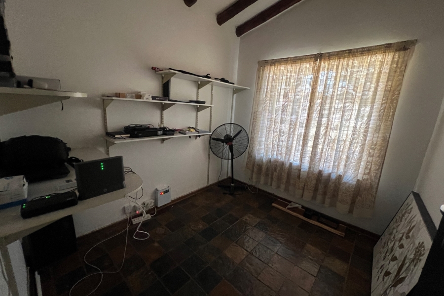 5 Bedroom Property for Sale in Doringkloof Gauteng