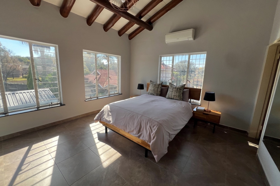 5 Bedroom Property for Sale in Doringkloof Gauteng