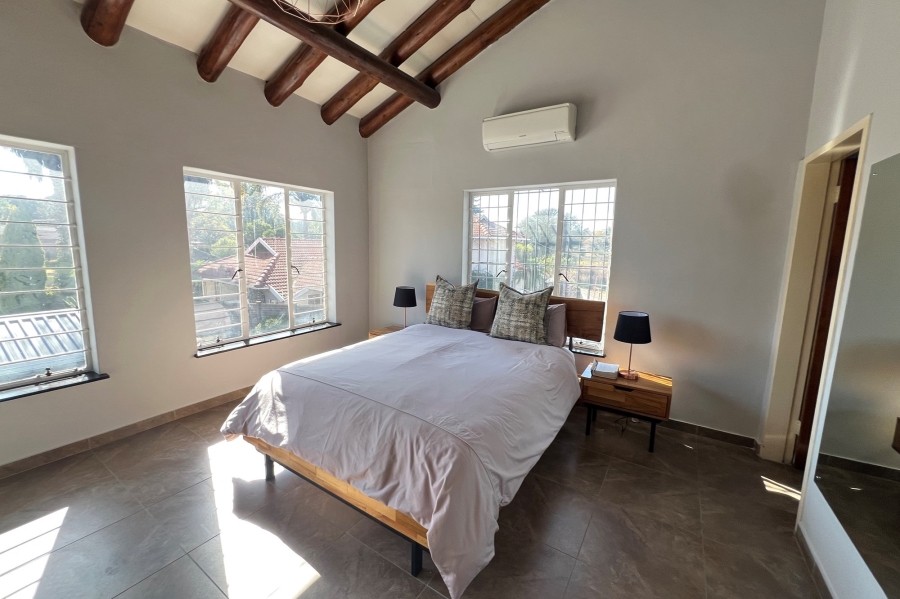 5 Bedroom Property for Sale in Doringkloof Gauteng
