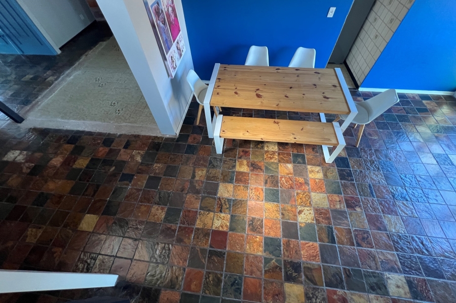 5 Bedroom Property for Sale in Doringkloof Gauteng
