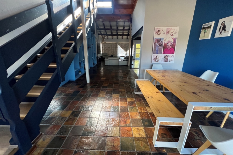 5 Bedroom Property for Sale in Doringkloof Gauteng