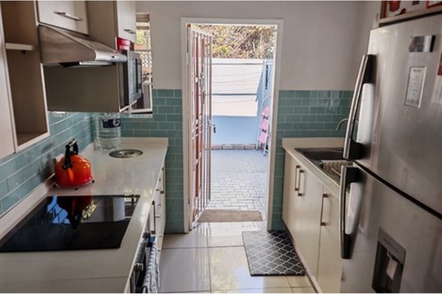 To Let 2 Bedroom Property for Rent in Sundowner Gauteng