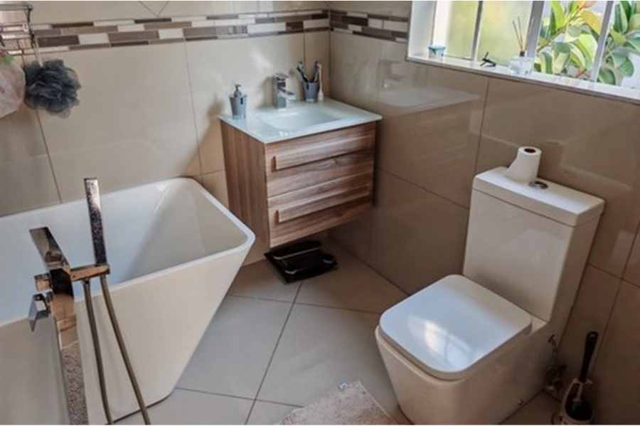 To Let 2 Bedroom Property for Rent in Sundowner Gauteng