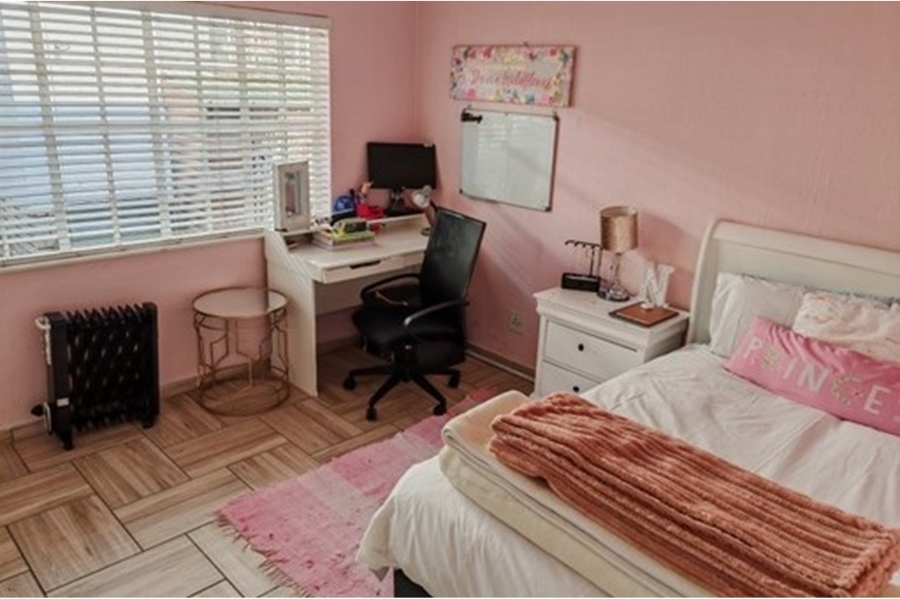 To Let 2 Bedroom Property for Rent in Sundowner Gauteng