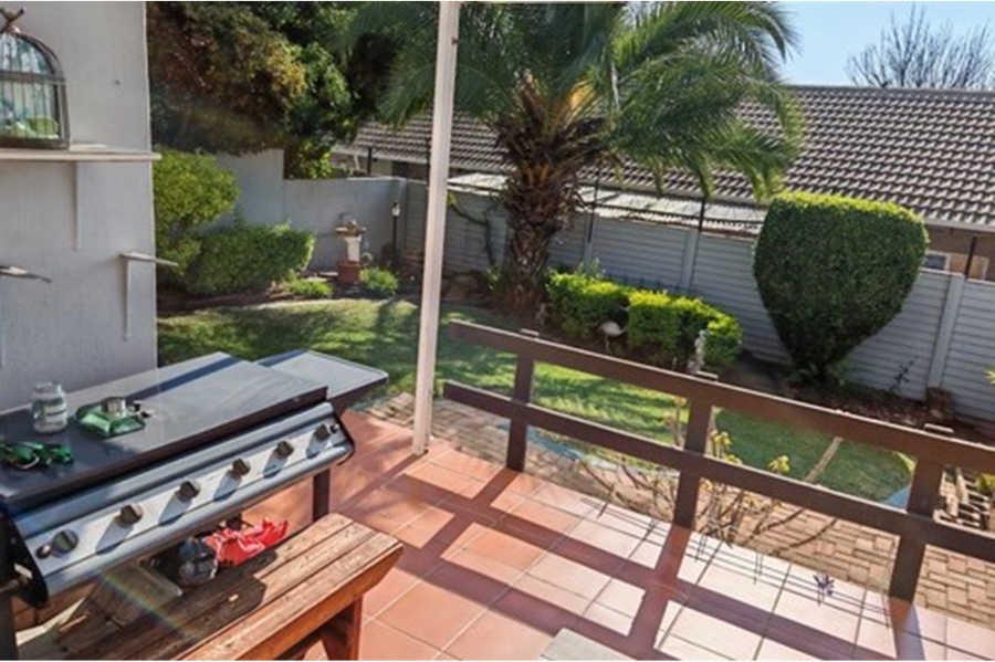 To Let 2 Bedroom Property for Rent in Sundowner Gauteng